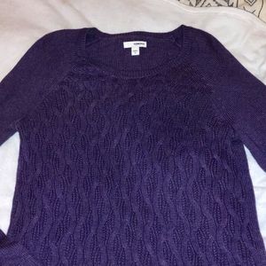Women's sweater